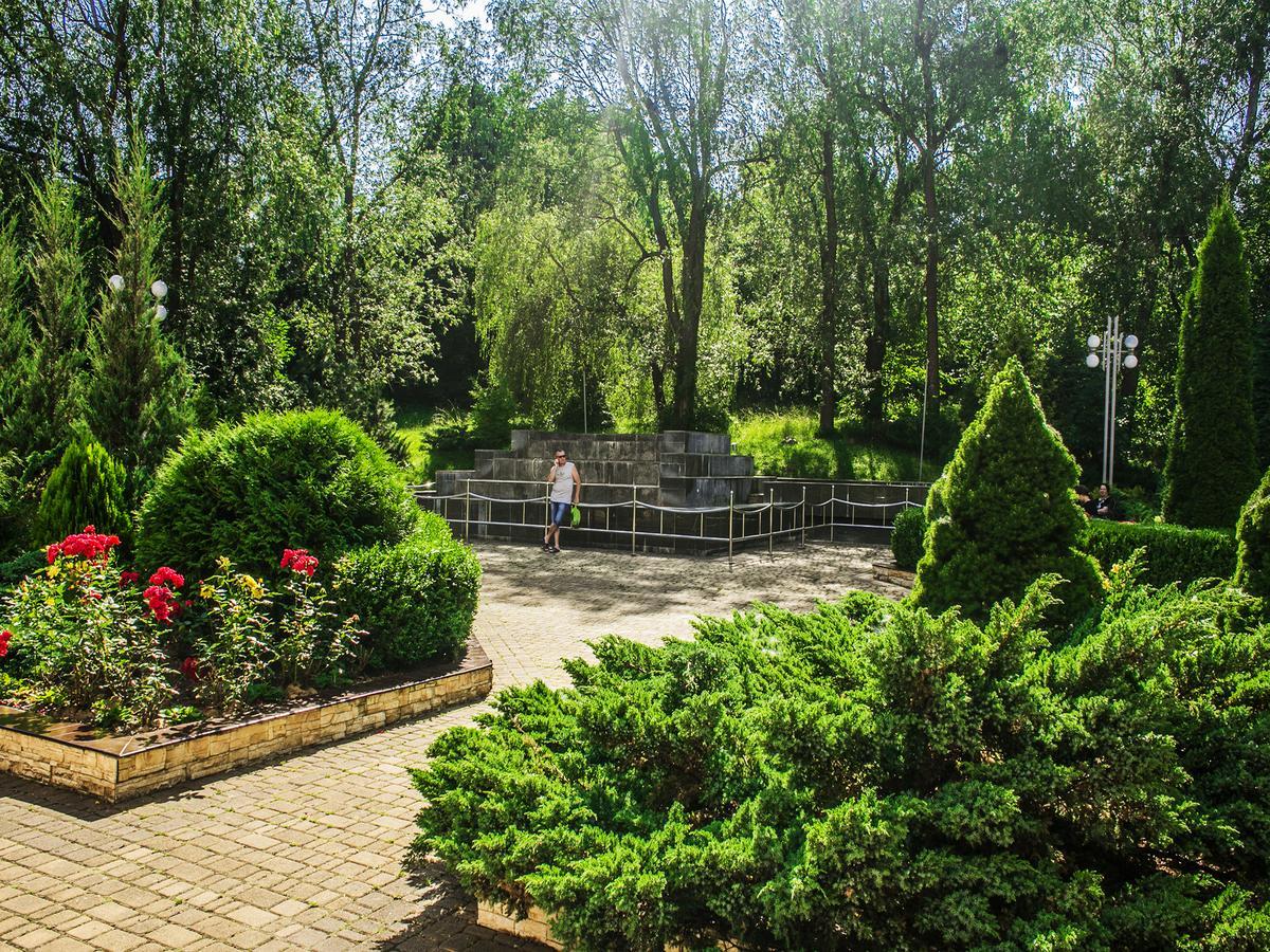 Sanatorium Elite Dnipro Hotel Truskavets Exterior photo